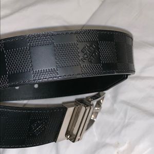 Louis Vuitton mens belt 34